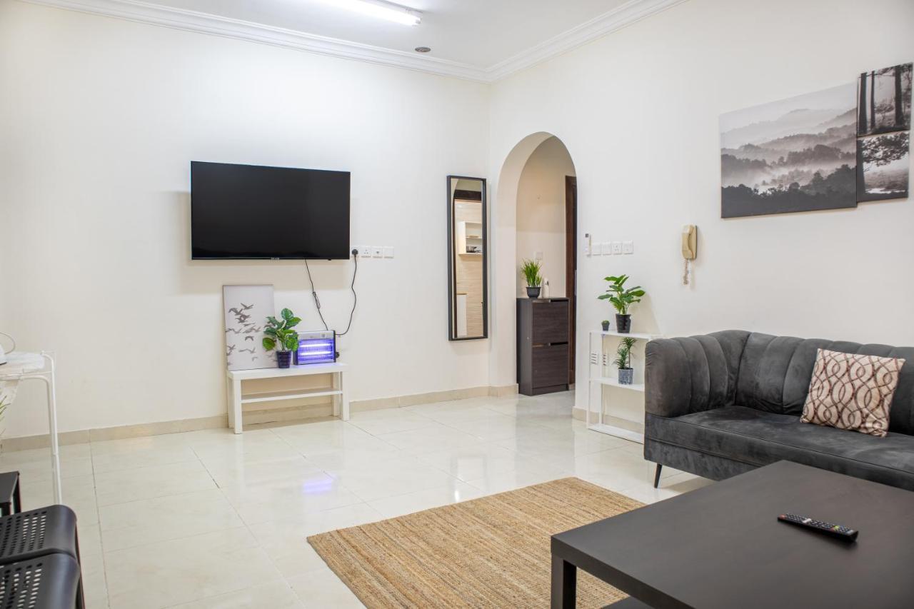 Luxurious Family 3 Bedroom Apartments 10 Mins Drive To Al-Masjid Nabawi - Nozol Noor 1 Medina Esterno foto