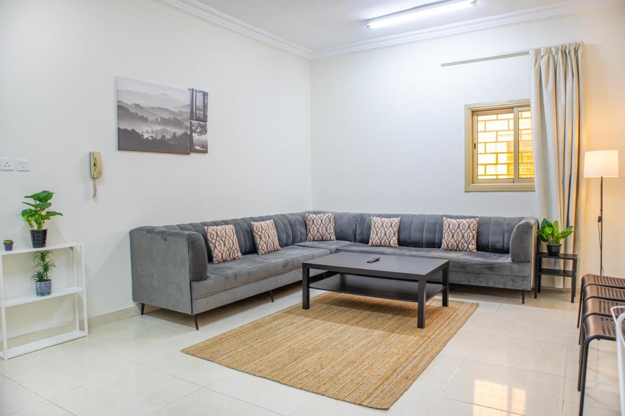 Luxurious Family 3 Bedroom Apartments 10 Mins Drive To Al-Masjid Nabawi - Nozol Noor 1 Medina Esterno foto