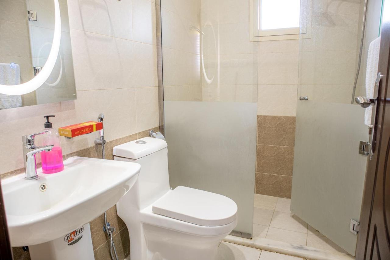 Luxurious Family 3 Bedroom Apartments 10 Mins Drive To Al-Masjid Nabawi - Nozol Noor 1 Medina Esterno foto