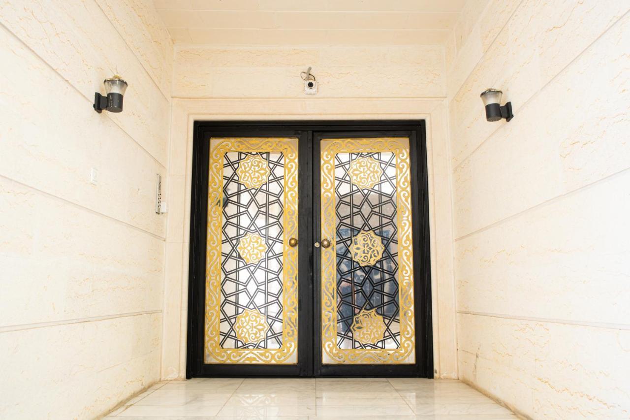 Luxurious Family 3 Bedroom Apartments 10 Mins Drive To Al-Masjid Nabawi - Nozol Noor 1 Medina Esterno foto