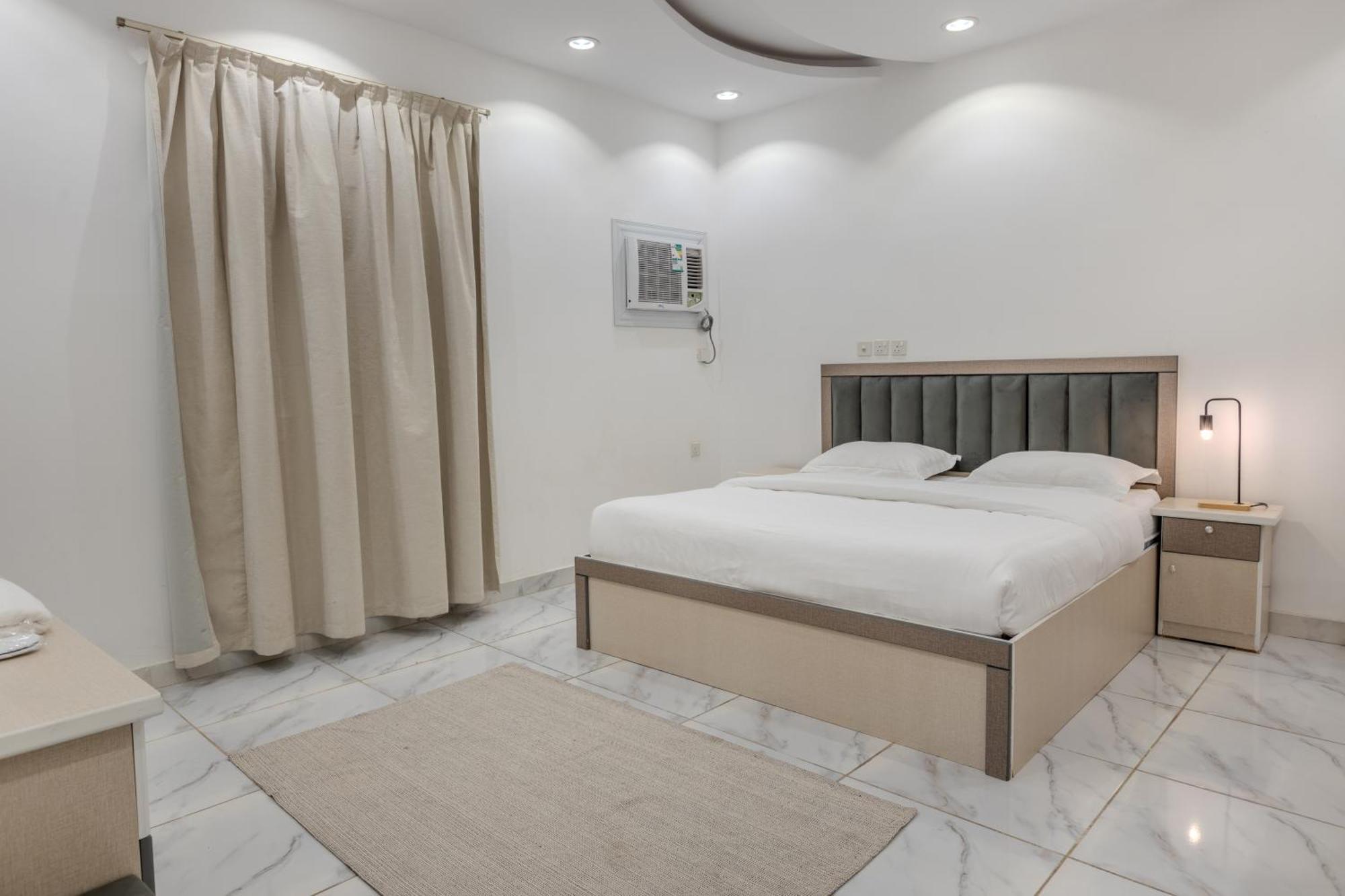 Luxurious Family 3 Bedroom Apartments 10 Mins Drive To Al-Masjid Nabawi - Nozol Noor 1 Medina Esterno foto